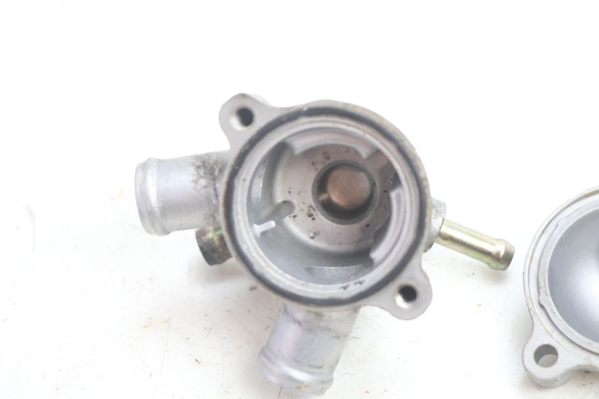 photo de THERMOSTAT  HONDA VFR FI RC46 800 (1998 - 2001) - Detailansicht des Bauteils