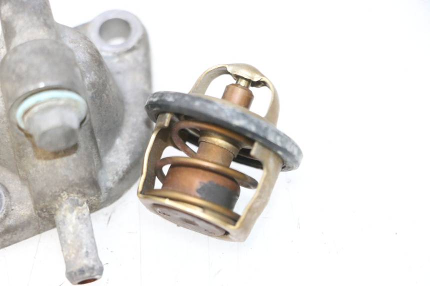 photo de THERMOSTAT  YAMAHA XMAX X-MAX 125 (2006 - 2009) - Details der Befestigungspunkte