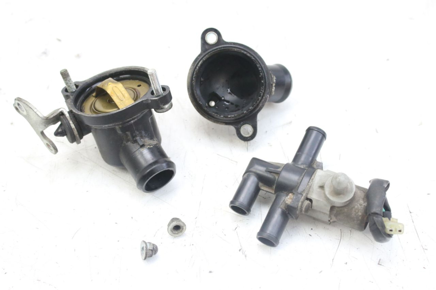 photo de THERMOSTAT YAMAHA YZF R1 1000 (2007 - 2008) - Hauptansicht