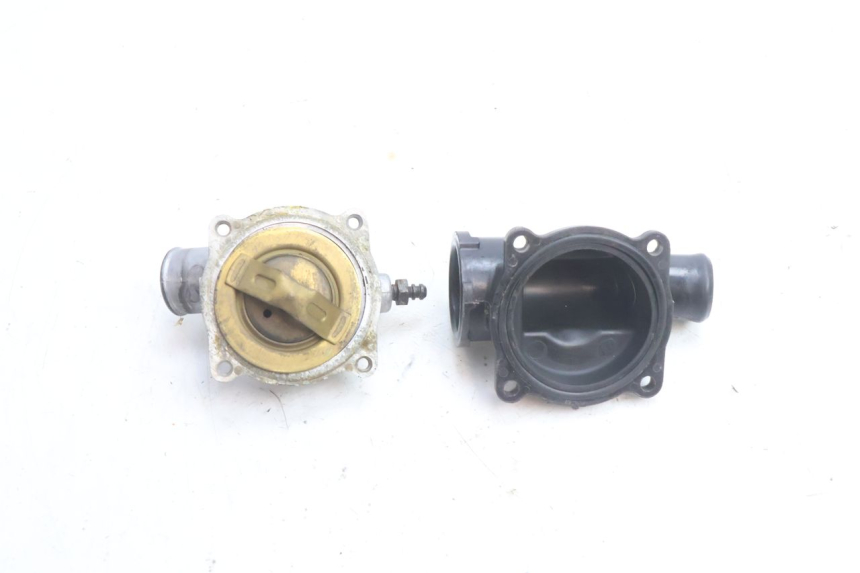 photo de THERMOSTAT KAWASAKI ZZR 600 (1995 - 2004) - Technische Nahaufnahme