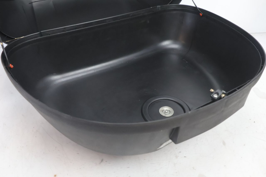 photo de KOFFER KYMCO AGILITY 4T 50 (2005 - 2018) - Details der Befestigungspunkte