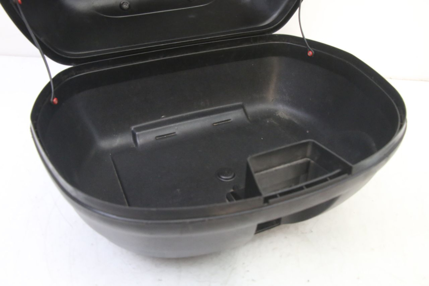 photo de KOFFER APRILIA ATLANTIC 125 (2003 - 2009) - Kennzeichnungen und Originalreferenzen