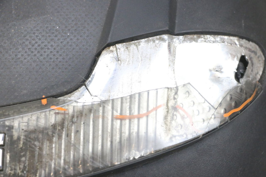 photo de KOFFER PEUGEOT DJANGO 4T 50 (2014 - 2019) - Zoom auf Gebrauchszustand