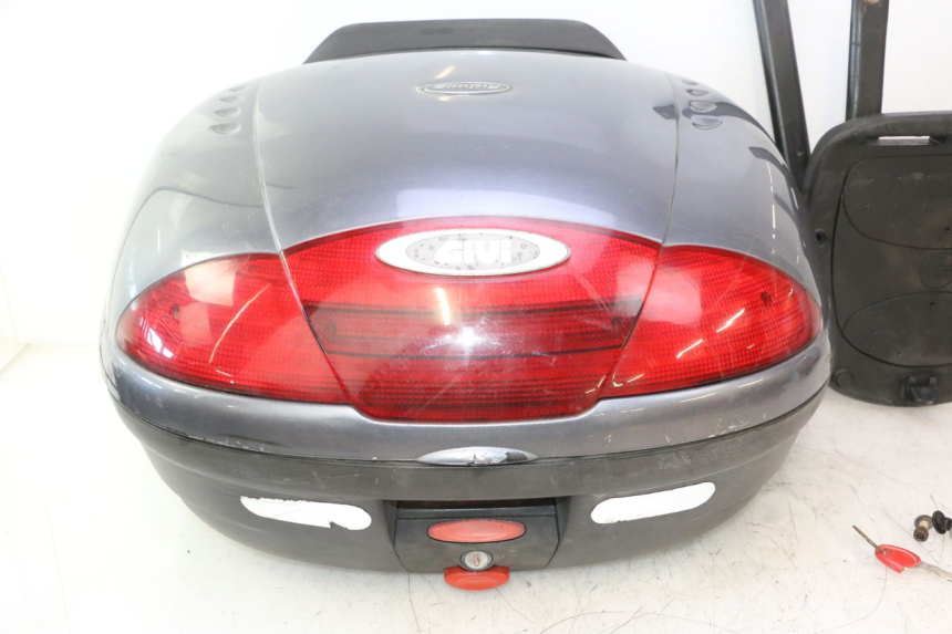 photo de KOFFER PEUGEOT ELYSTAR 50 (2002 - 2014) - Alternative Perspektive