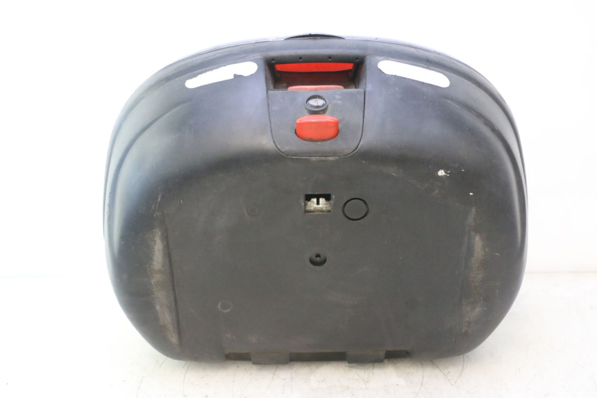 photo de KOFFER PEUGEOT ELYSTAR 50 (2002 - 2014) - Details der Befestigungspunkte