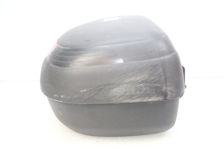 photo de KOFFER HONDA FES PANTHEON 2T 125 (1998 - 2002) - Details der Befestigungspunkte
