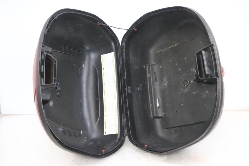 photo de KOFFER PEUGEOT KISBEE 4T 50 (2010 - 2017) - Details der Befestigungspunkte