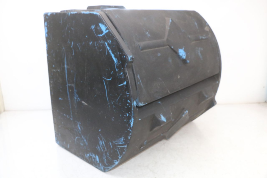 photo de KOFFER PEUGEOT LUDIX 50 (2005 - 2007) - Kennzeichnungen und Originalreferenzen