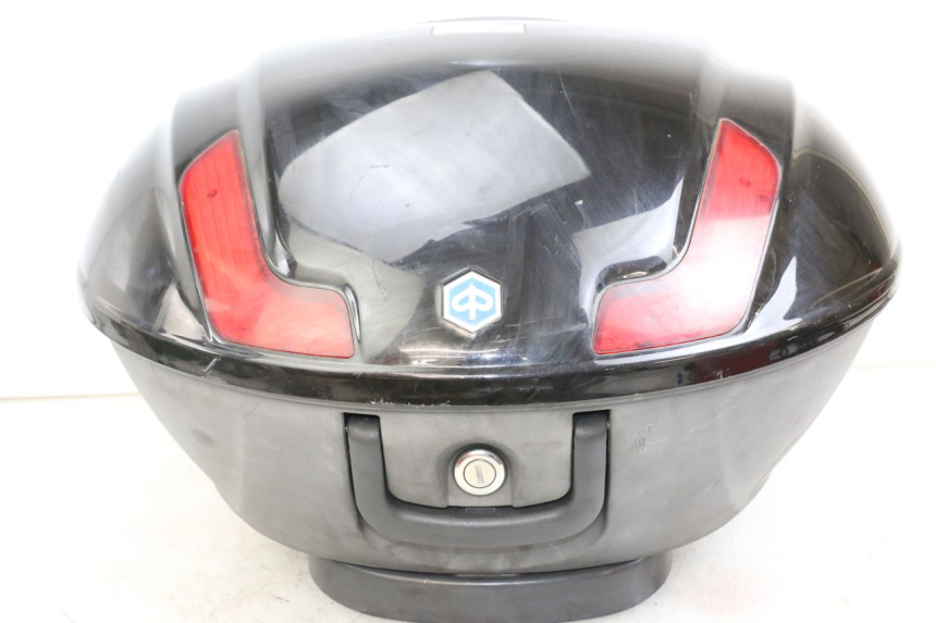 photo de KOFFER PIAGGIO MP3 LT 400 (2007 - 2012) - Details der Befestigungspunkte