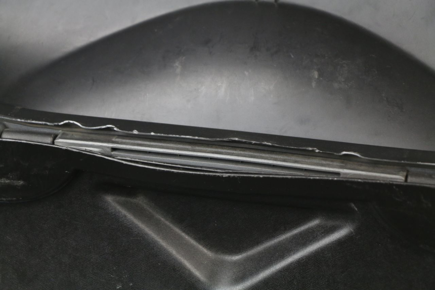 photo de KOFFER PIAGGIO MP3 500 (2011 - 2015) - Technische Nahaufnahme