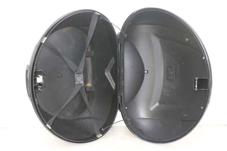 photo de KOFFER PIAGGIO MP3 RL 250 (2006 - 2010) - Zoom auf Gebrauchszustand