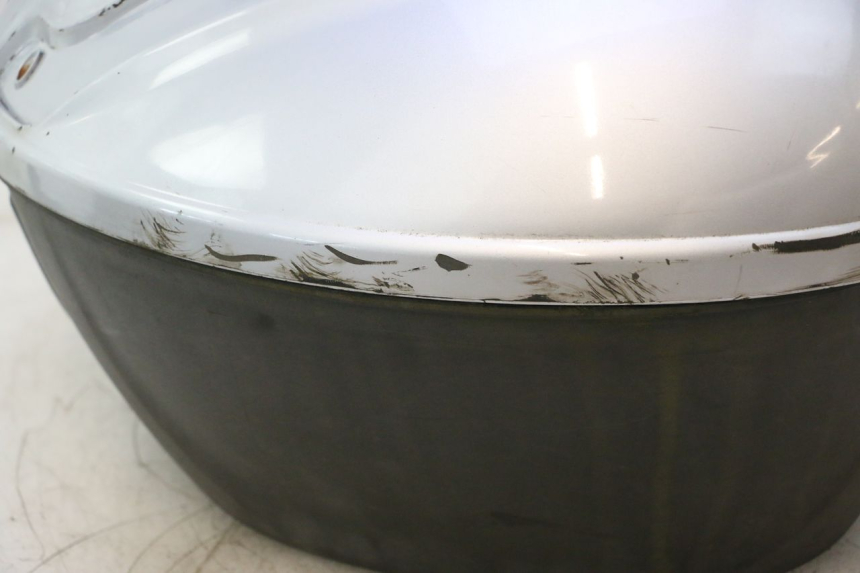 photo de KOFFER PIAGGIO MP3 125 (2006 - 2014) - Technische Nahaufnahme