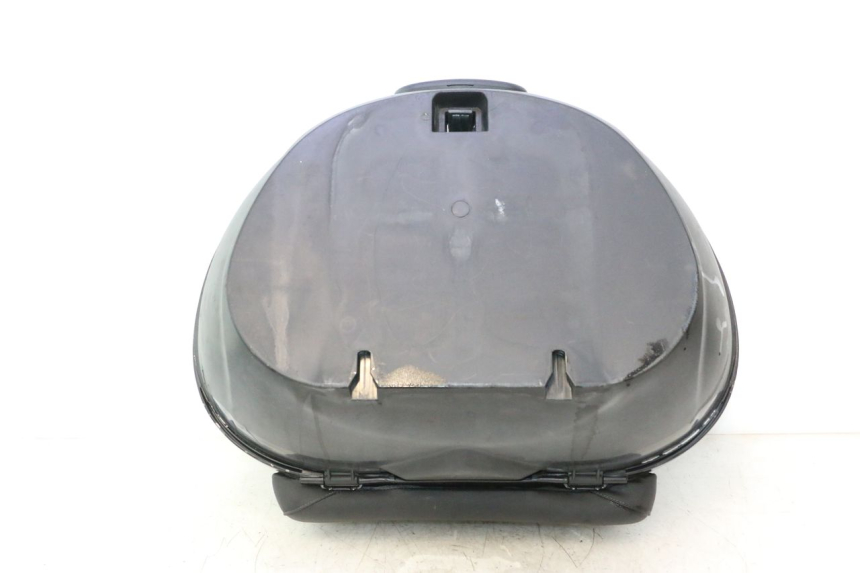 photo de KOFFER PIAGGIO MP3 125 (2006 - 2014) - Zoom auf Gebrauchszustand