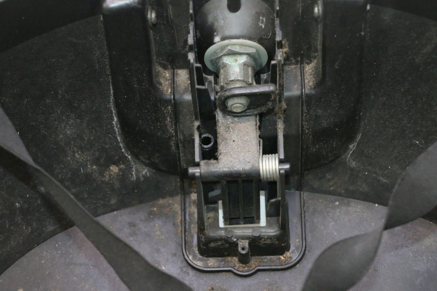 photo de KOFFER PIAGGIO MP3 125 (2006 - 2014) - Technische Nahaufnahme