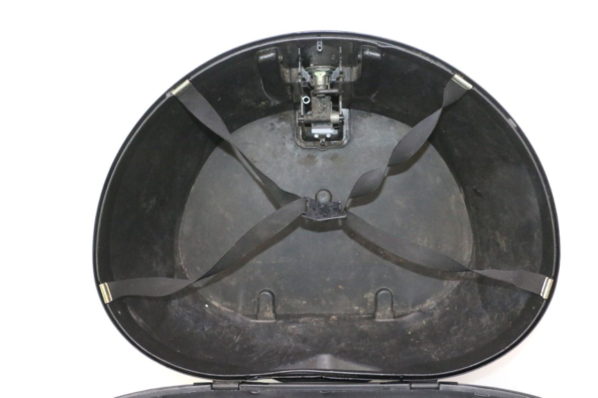 photo de KOFFER PIAGGIO MP3 125 (2006 - 2014) - Oberflächenzustand und Material