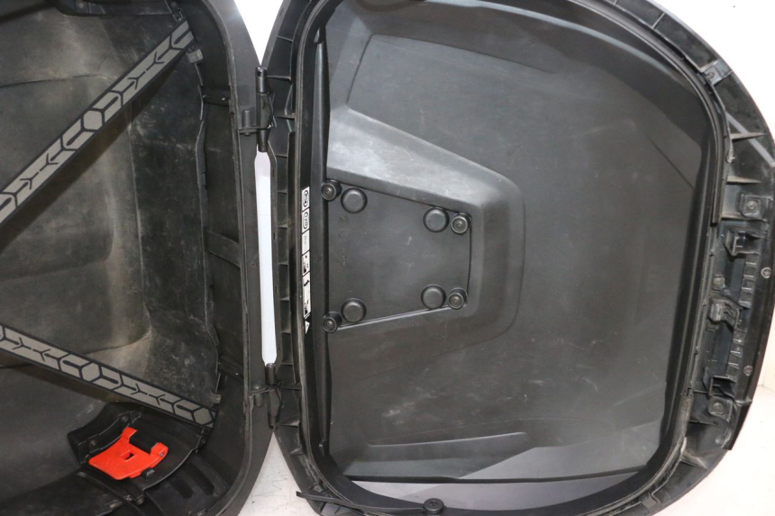 photo de KOFFER PIAGGIO MP3 500 (2016 - 2018) - Zoom auf Komponenten