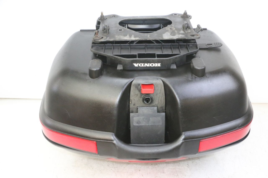 photo de KOFFER HONDA NTV DEAUVILLE ABS 700 (2007 - 2016) - Zoom auf Gebrauchszustand