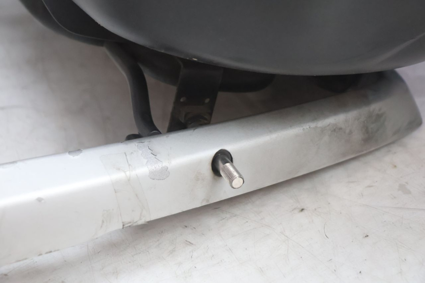 photo de KOFFER PEUGEOT SATELIS 125 (2006 - 2009) - Technische Nahaufnahme