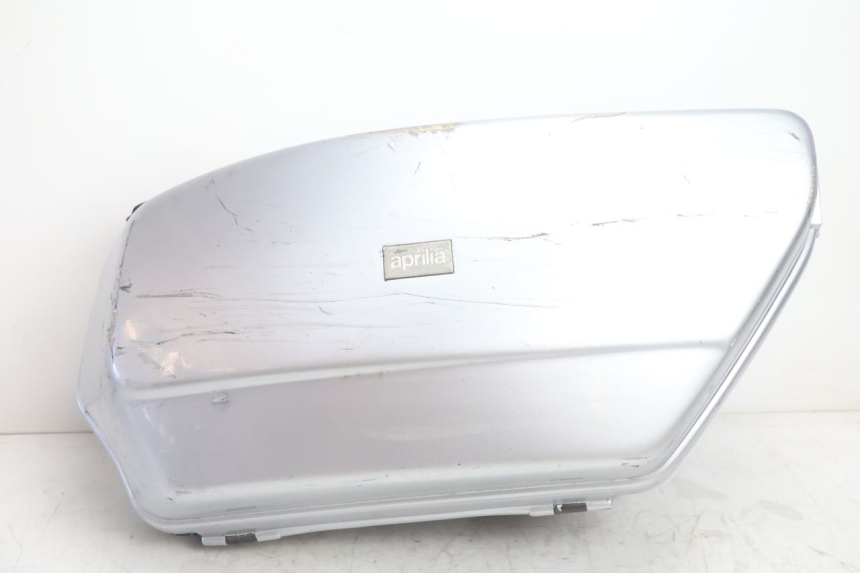 photo de KOFFER APRILIA SCARABEO GT 125 (1999 - 2007) - Technische Nahaufnahme