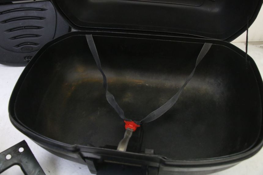 photo de KOFFER PIAGGIO SUPER LX 125 (2000 - 2003) - Geprüftes Gebrauchtteil