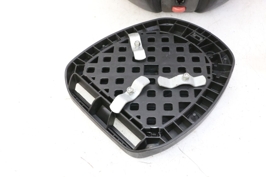 photo de KOFFER PEUGEOT V-CLIC VCLIC 50 (2007 - 2013) - Weitere Ansicht des Artikels