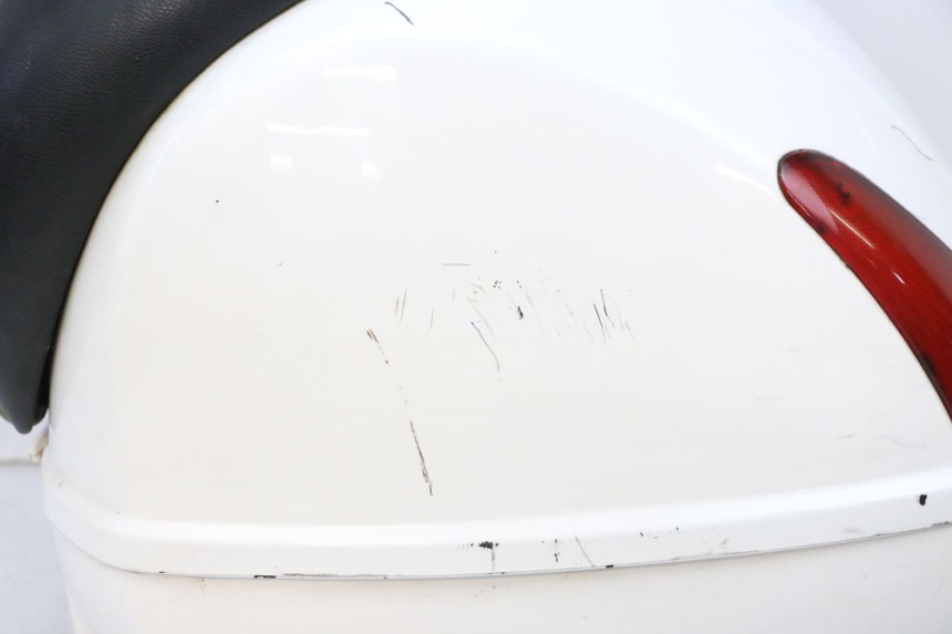 photo de KOFFER PIAGGIO VESPA GTS SUPER IE 125 (2009 - 2016) - Ergänzendes Produktfoto