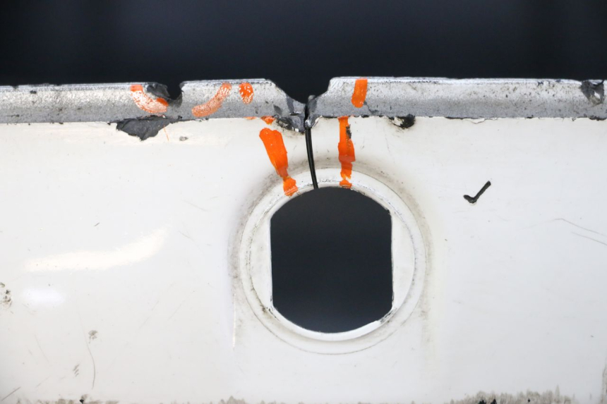 photo de KOFFER PIAGGIO VESPA GTS SUPER IE 125 (2009 - 2016) - Details der Befestigungspunkte