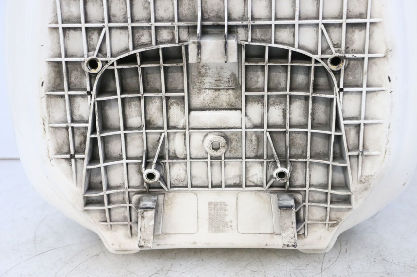 photo de KOFFER PIAGGIO VESPA GTS SUPER IE 125 (2009 - 2016) - Kennzeichnungen und Originalreferenzen