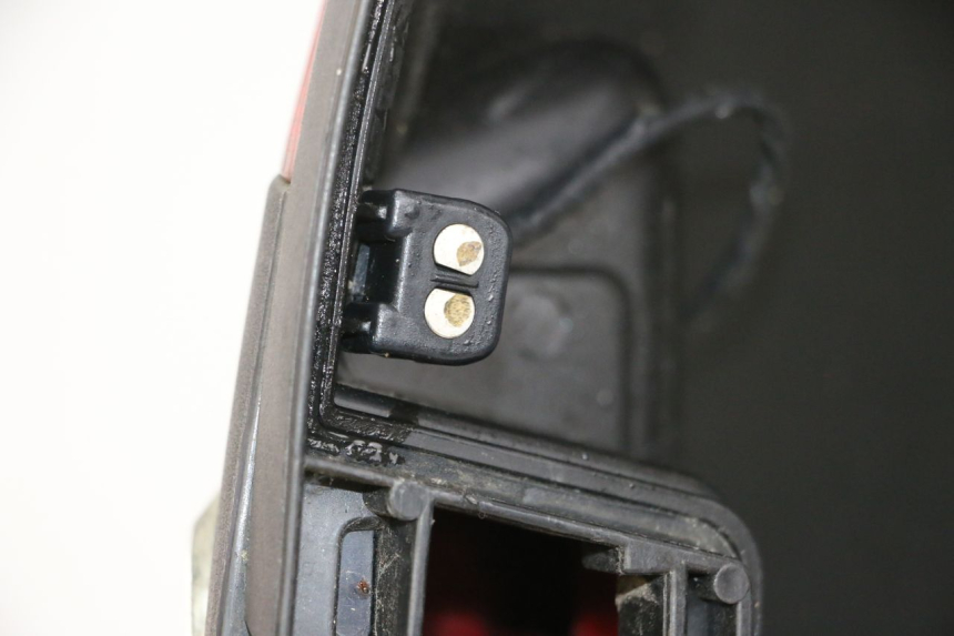 photo de KOFFER YAMAHA XMAX X-MAX 125 (2006 - 2009) - Zoom auf Komponenten