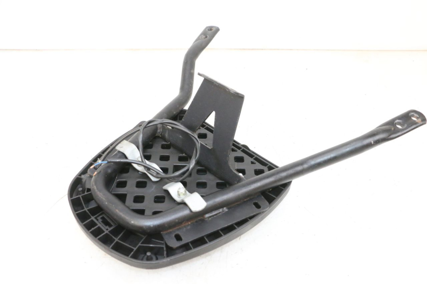 photo de KOFFER YAMAHA XMAX X-MAX 125 (2006 - 2009) - Technische Nahaufnahme