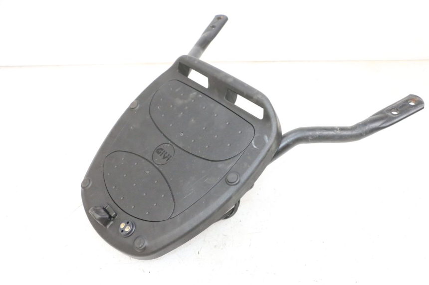 photo de KOFFER YAMAHA XMAX X-MAX 125 (2006 - 2009) - Details der Befestigungspunkte