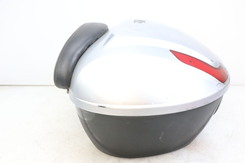 photo de Topcase PIAGGIO X8 125 (2004 - 2007) - Charakteristische Merkmale
