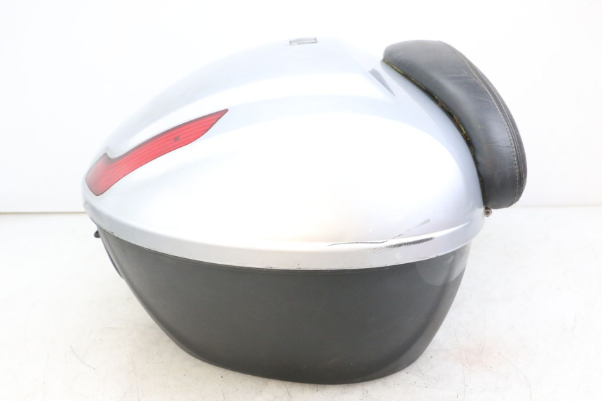 photo de Topcase PIAGGIO X8 125 (2004 - 2007) - Hochauflösende Nahaufnahme