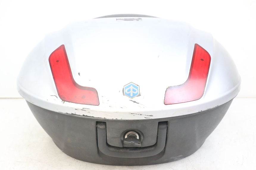photo de Topcase PIAGGIO X8 125 (2004 - 2007) - Detaillierte Sichtprüfung