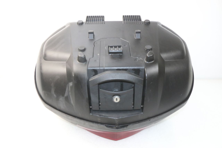 photo de KOFFER YAMAHA YP X-MAX XMAX 400 (2014 - 2017) - Technische Nahaufnahme