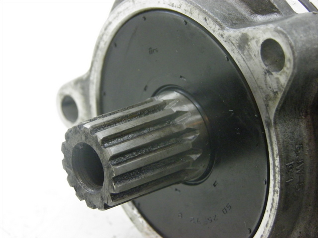 photo de GETRIEBE  YAMAHA FJR 1300 (2004 - 2005) - Alternative Perspektive