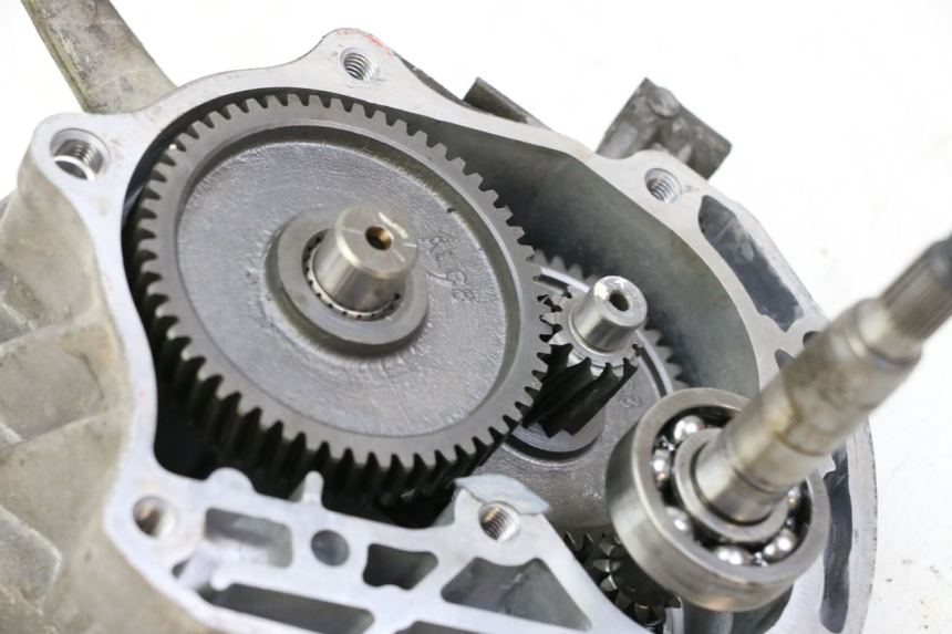 photo de RADANTRIEB KYMCO AGILITY 4T 50 (2018 - 2022) - Details der Befestigungspunkte