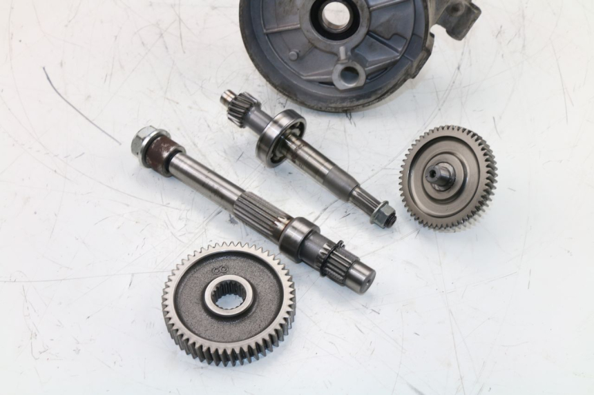 photo de GETRIEBE  BAOTIAN BT 49 QT-9 50 (2006 - 2010) - Details der Befestigungspunkte