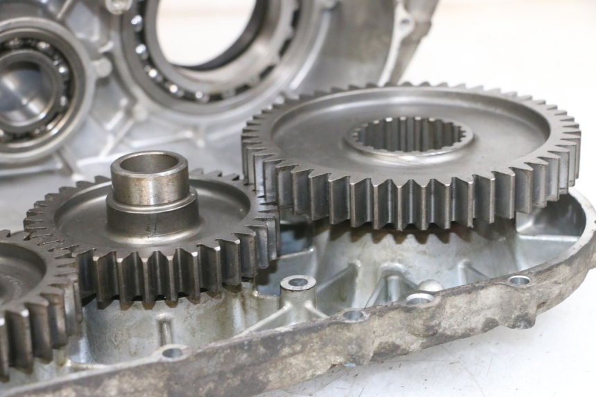 photo de GETRIEBE  SUZUKI BURGMAN 650 (2013 - 2020) - Details der Befestigungspunkte