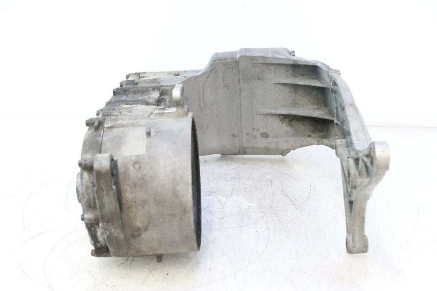 photo de GETRIEBE  SUZUKI BURGMAN EXECUTIVE ABS 650 (2006 - 2012) - Details der Befestigungspunkte