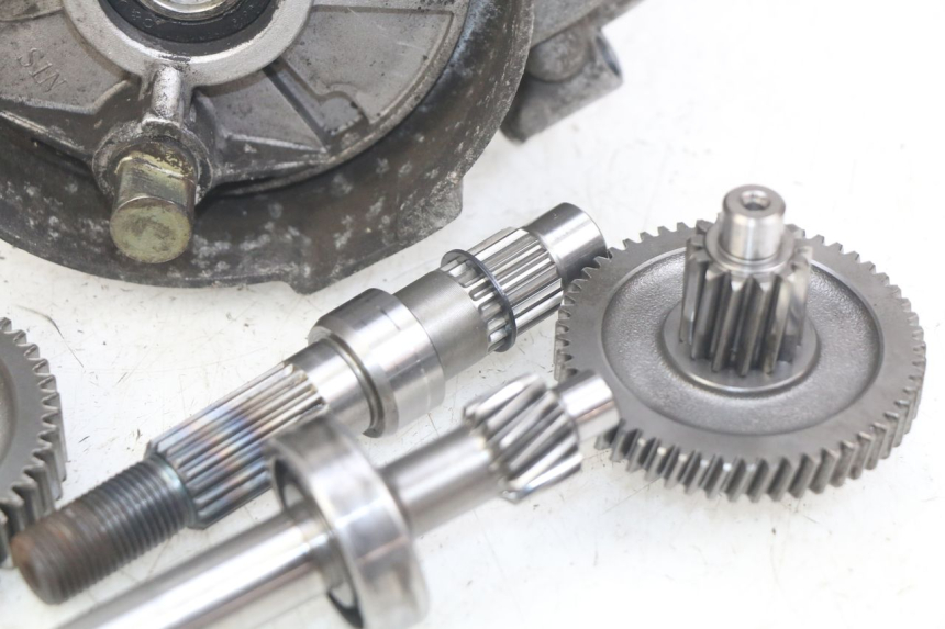 photo de RADANTRIEB SYM CROX 4T 50 (2016 - 2023) - Details der Befestigungspunkte