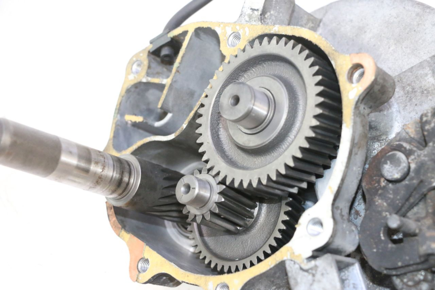 photo de GETRIEBE  HONDA FES PANTHEON 2T 125 (1998 - 2002) - Zoom auf Komponenten