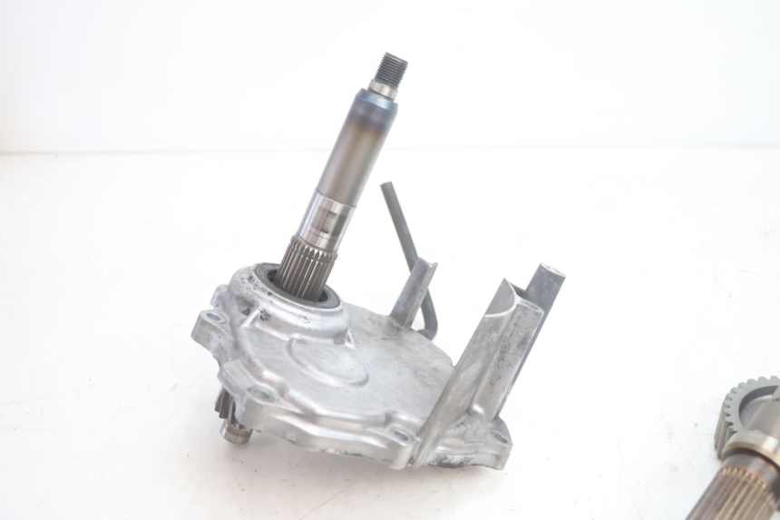 photo de GETRIEBE  HONDA FJS SILVER WING SILVERWING 400 (2005 - 2008) - Details der Befestigungspunkte