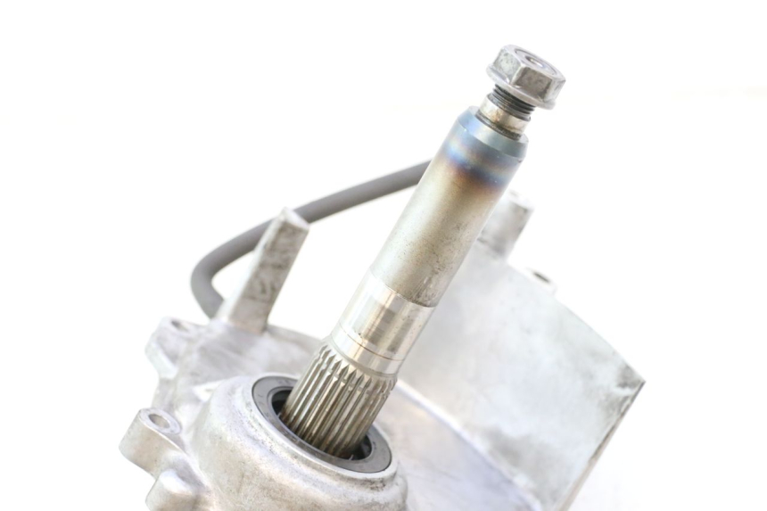 photo de GETRIEBE  HONDA FJS SILVER WING SILVERWING 400 (2005 - 2008) - Fokus auf die Struktur