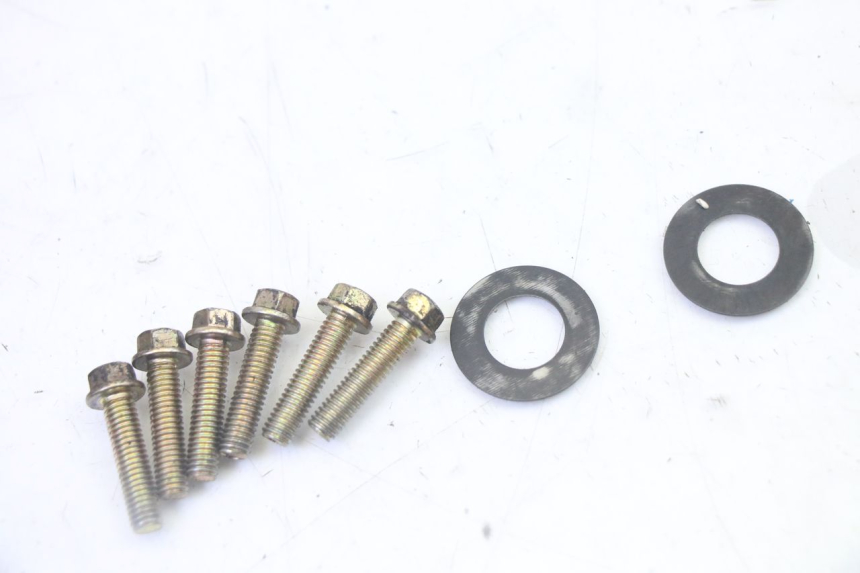 photo de RADANTRIEB PEUGEOT KISBEE 2T 50 (2010 - 2017) - Detaillierte Sichtprüfung