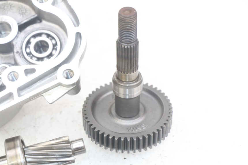 photo de RADANTRIEB SYM MIO 50 (2011 - 2017) - Hochauflösende Nahaufnahme