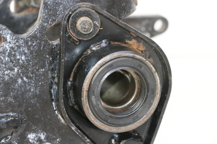 photo de GETRIEBE  HYTRACK S 150 (2003 - 2011) - Details der Befestigungspunkte