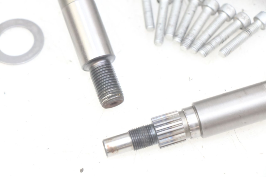 photo de RADANTRIEB APRILIA SCARABEO LIGHT 125 (2007 - 2011) - Fokus auf die Struktur