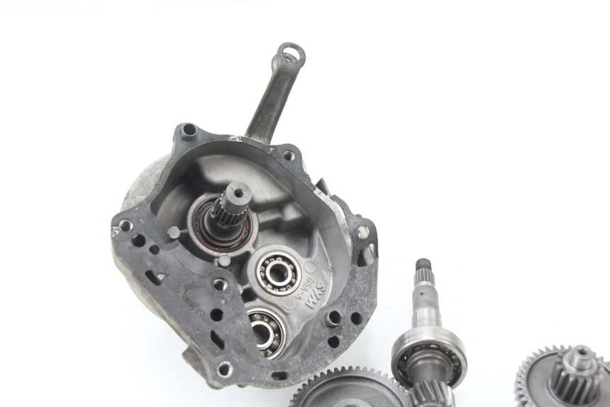 photo de GETRIEBE  SYM TONIK 125 (2010 - 2014) - Details der Befestigungspunkte