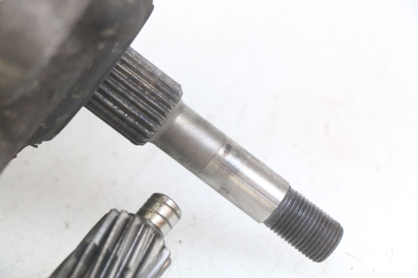 photo de GETRIEBE  PEUGEOT TWEET 125 (2010 - 2017) - Kennzeichnungen und Originalreferenzen